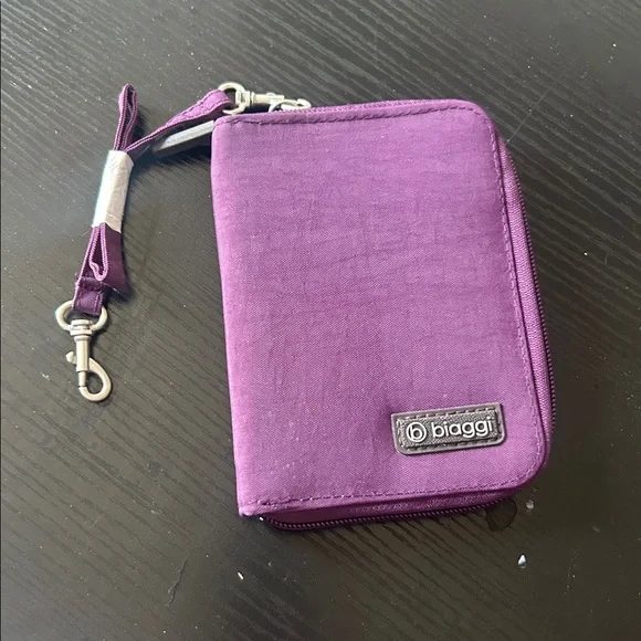 Biaggi Zip Around Wristlet Wallet - Picture 1 of 5